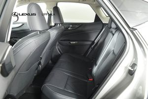 Lexus NX bild 7