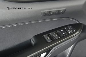 Lexus NX bild 11