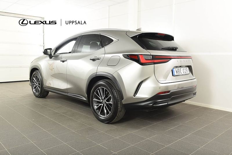 Lexus NX bild 3