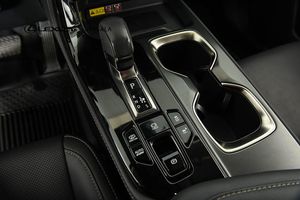 Lexus NX bild 13