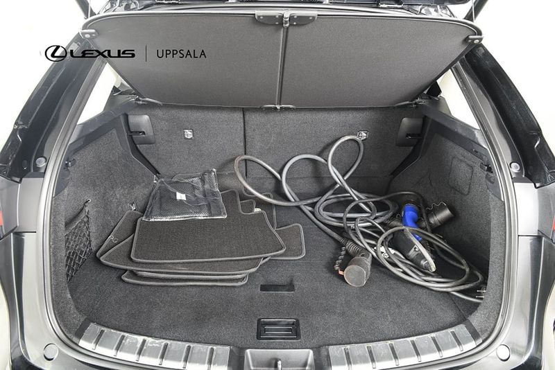 Lexus NX bild 9
