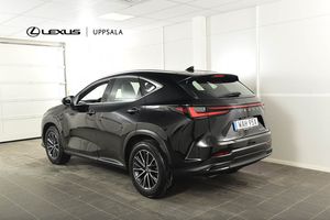 Lexus NX bild 3