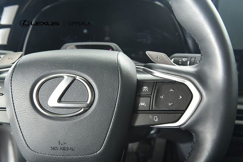 Lexus RX bild 14