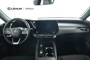 Lexus RX bild 8
