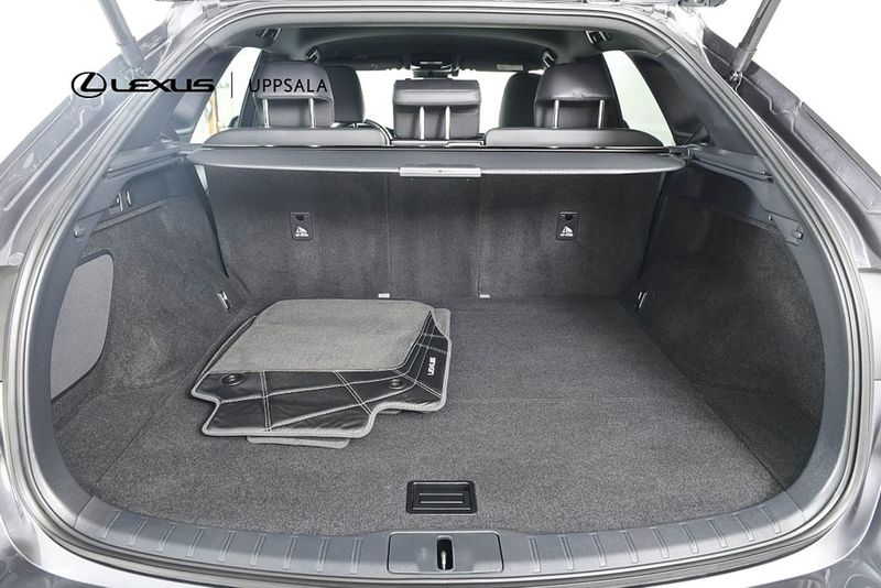 Lexus RX bild 9