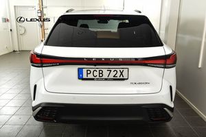 Lexus RX bild 4
