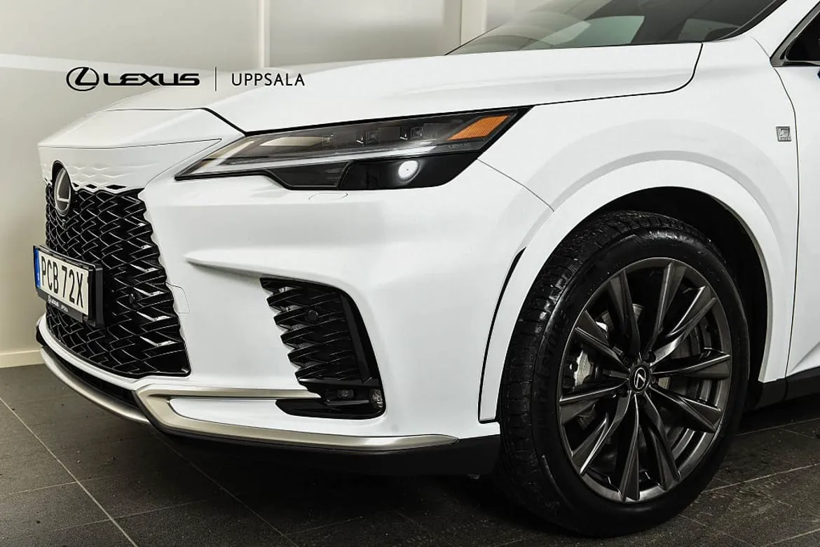 Vehicle image 21