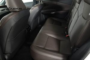 Lexus RX bild 7