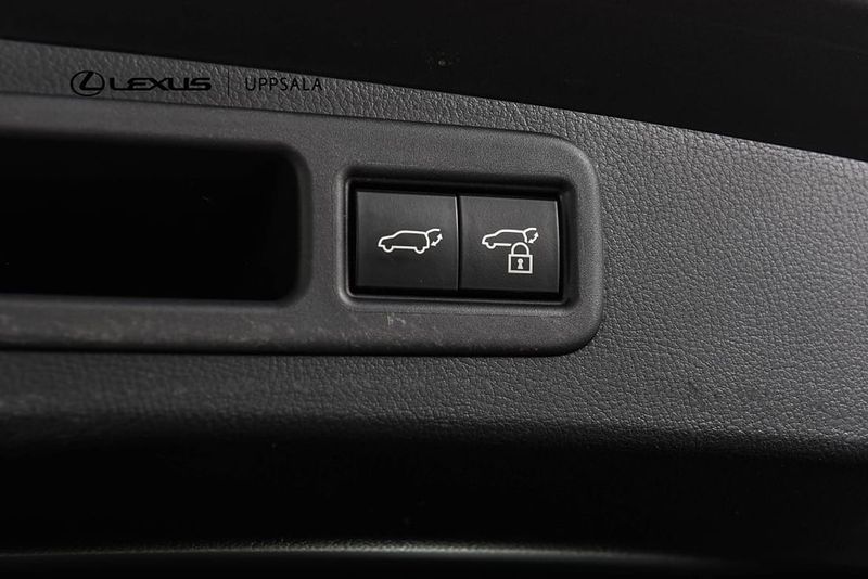 Lexus RX bild 11