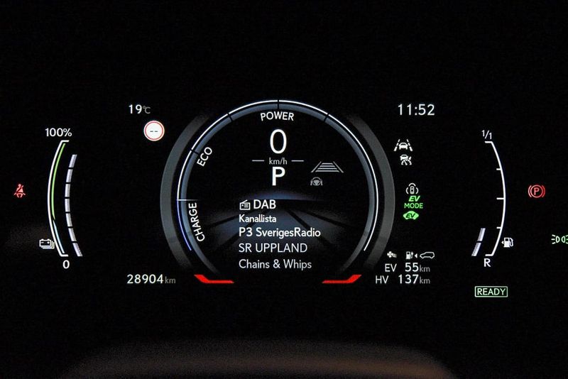 Lexus RX bild 20