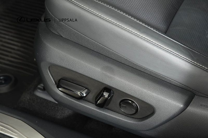 Lexus RX bild 12