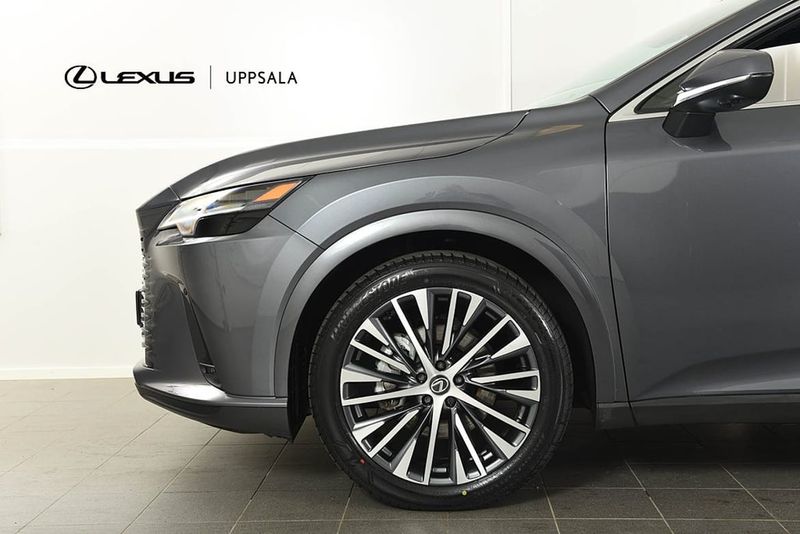 Lexus RX bild 20