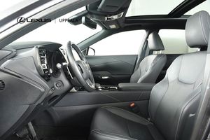 Lexus RX bild 6