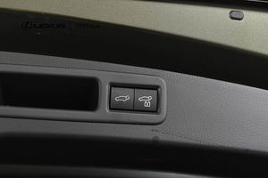 Lexus RX bild 11