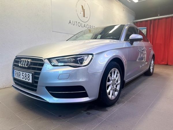 Audi A3 Sportback 1.4 TFSI S Tronic Attraction Euro6 125hk - 2015