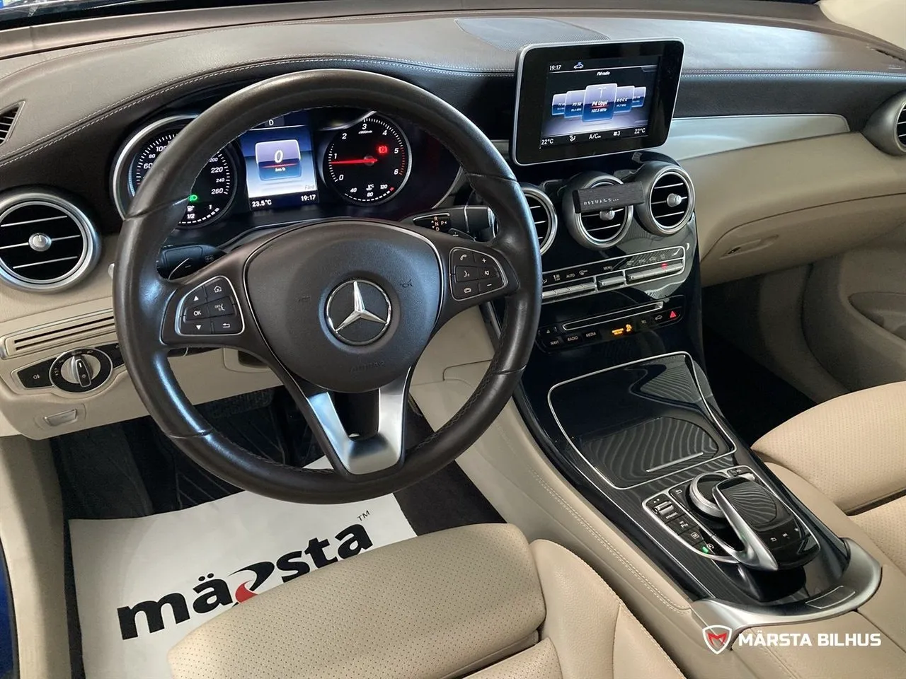 Mercedes GLC220 bild 12