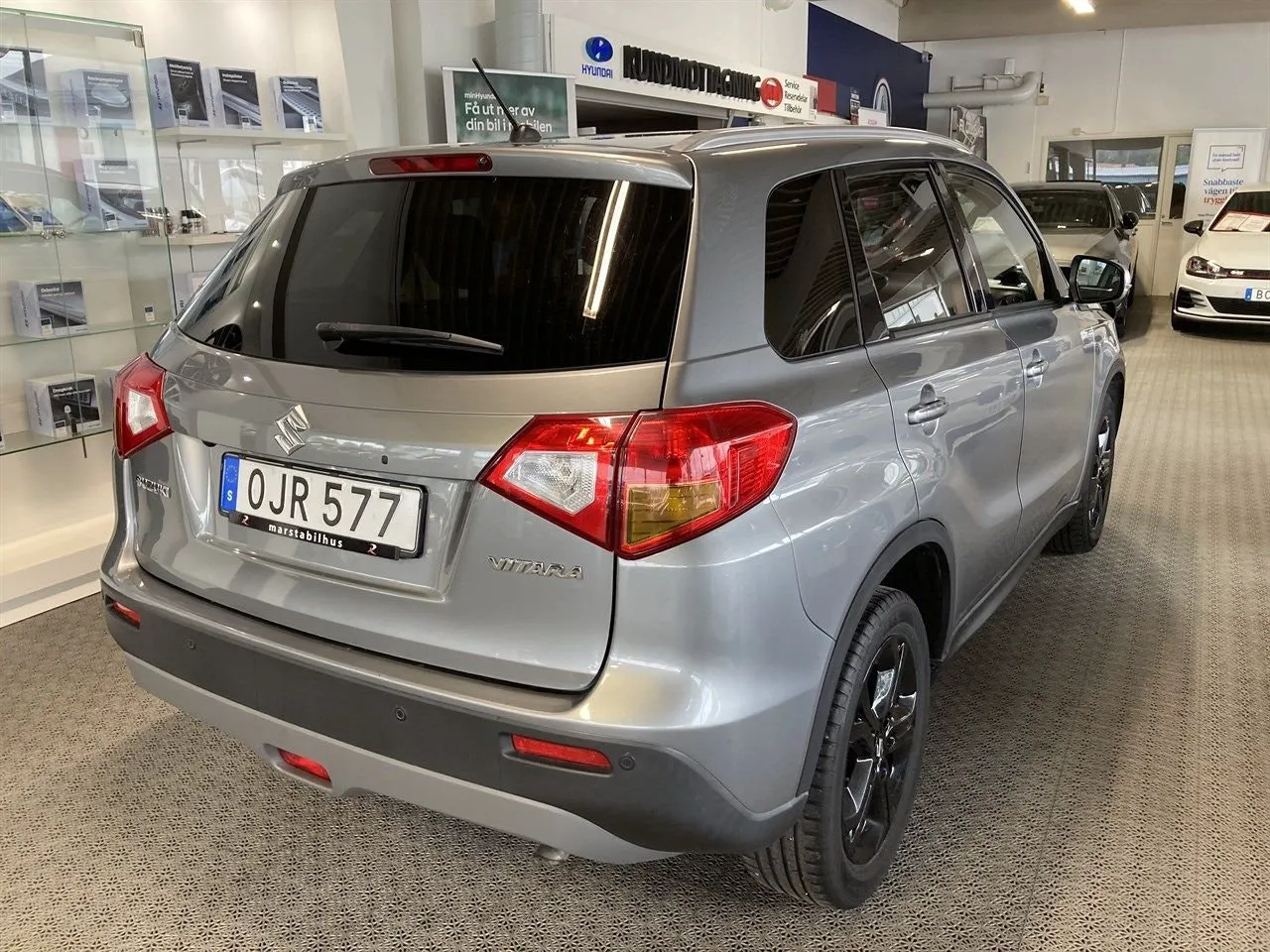 Vehicle image 2