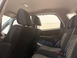 Suzuki SX4 bild 13