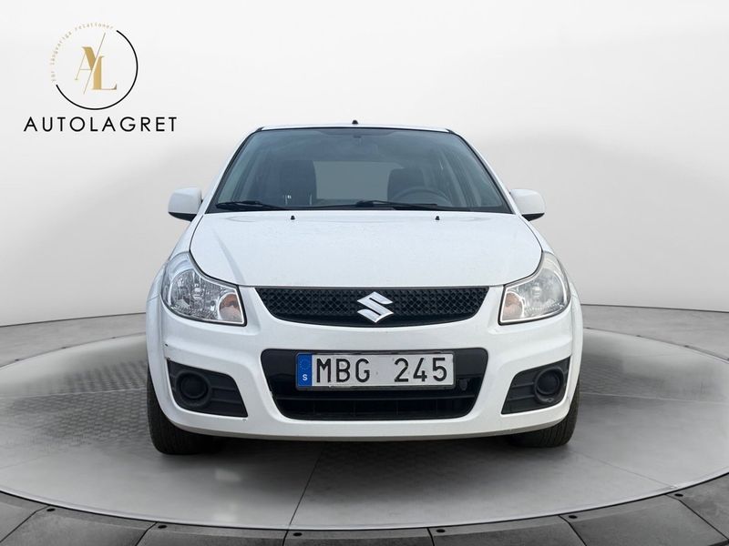 Suzuki SX4 bild 2
