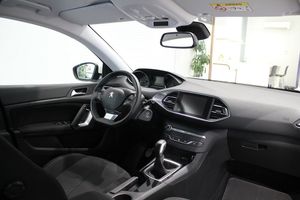 Peugeot 308 SW bild 9