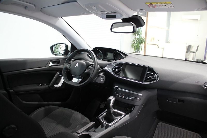 Peugeot 308 SW bild 9