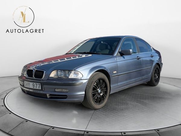 BMW 330 i Sedan Motorvärmare Fullserv Sv-Såld Kamkedja 231hk - 2001