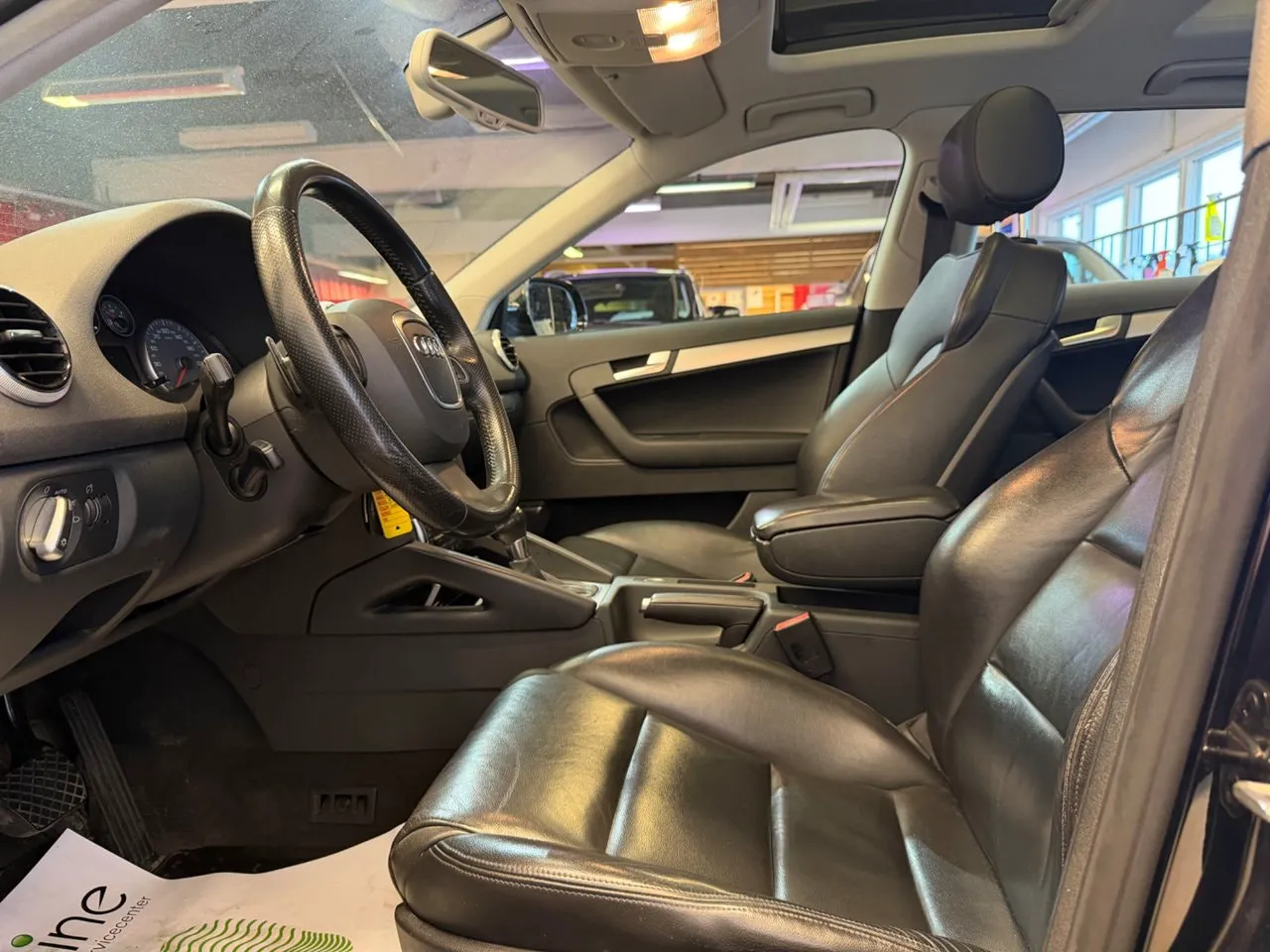 Vehicle image 8