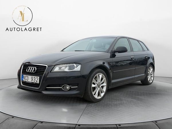 Audi A3 Sportback 2.0 TDI S-Tronic Comfort Panorama Euro5 170hk - 2013
