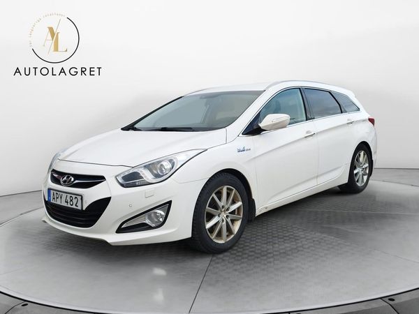 Hyundai i40 cw 1.7 CRDi Business Navigation Backkam PDC 136hk Nybes - 2014