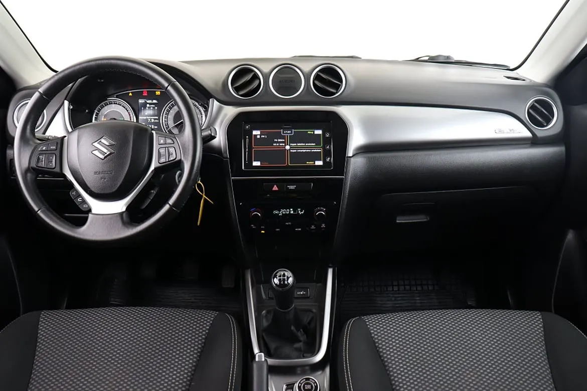 Vehicle image 8