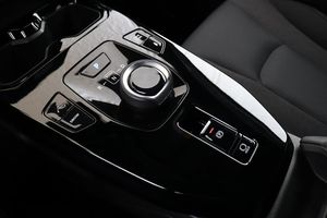 Suzuki e Vitara bild 15