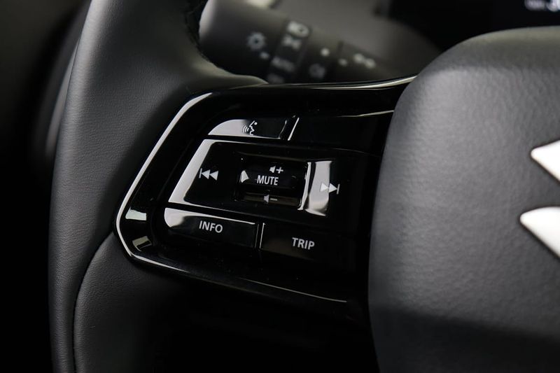 Suzuki e Vitara bild 17
