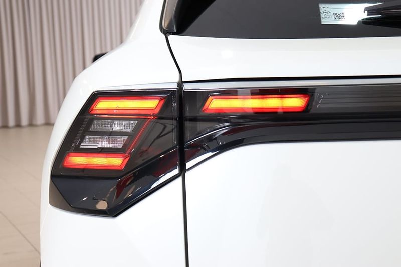 Suzuki e Vitara bild 7