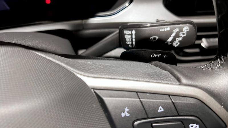 Volkswagen T-Roc bild 16