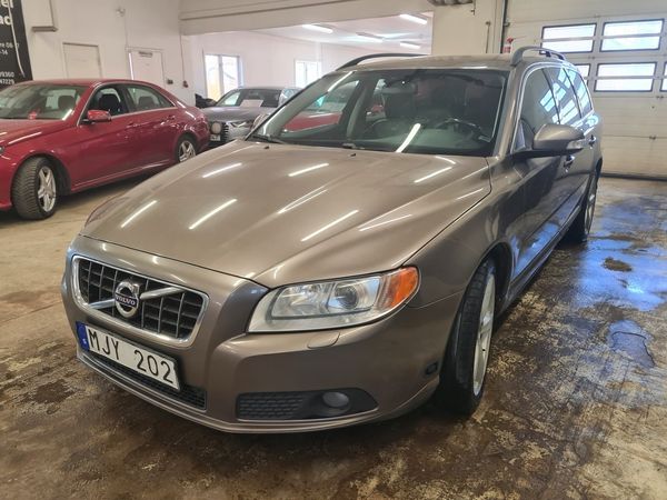 Volvo V70 2.4D Geartronic Momentum Euro 4 - 2010