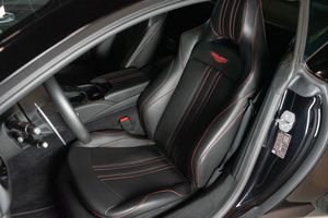 Aston Martin Vantage bild 15
