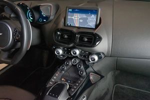 Aston Martin Vantage bild 13