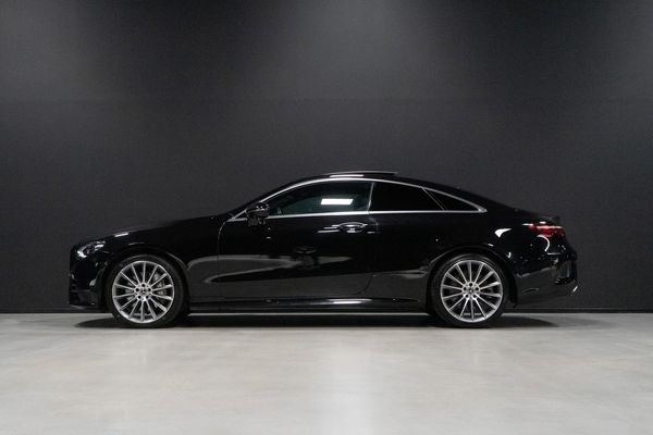 Mercedes E450 4MATIC AMG Coupé / Premium Plus paket - 2021