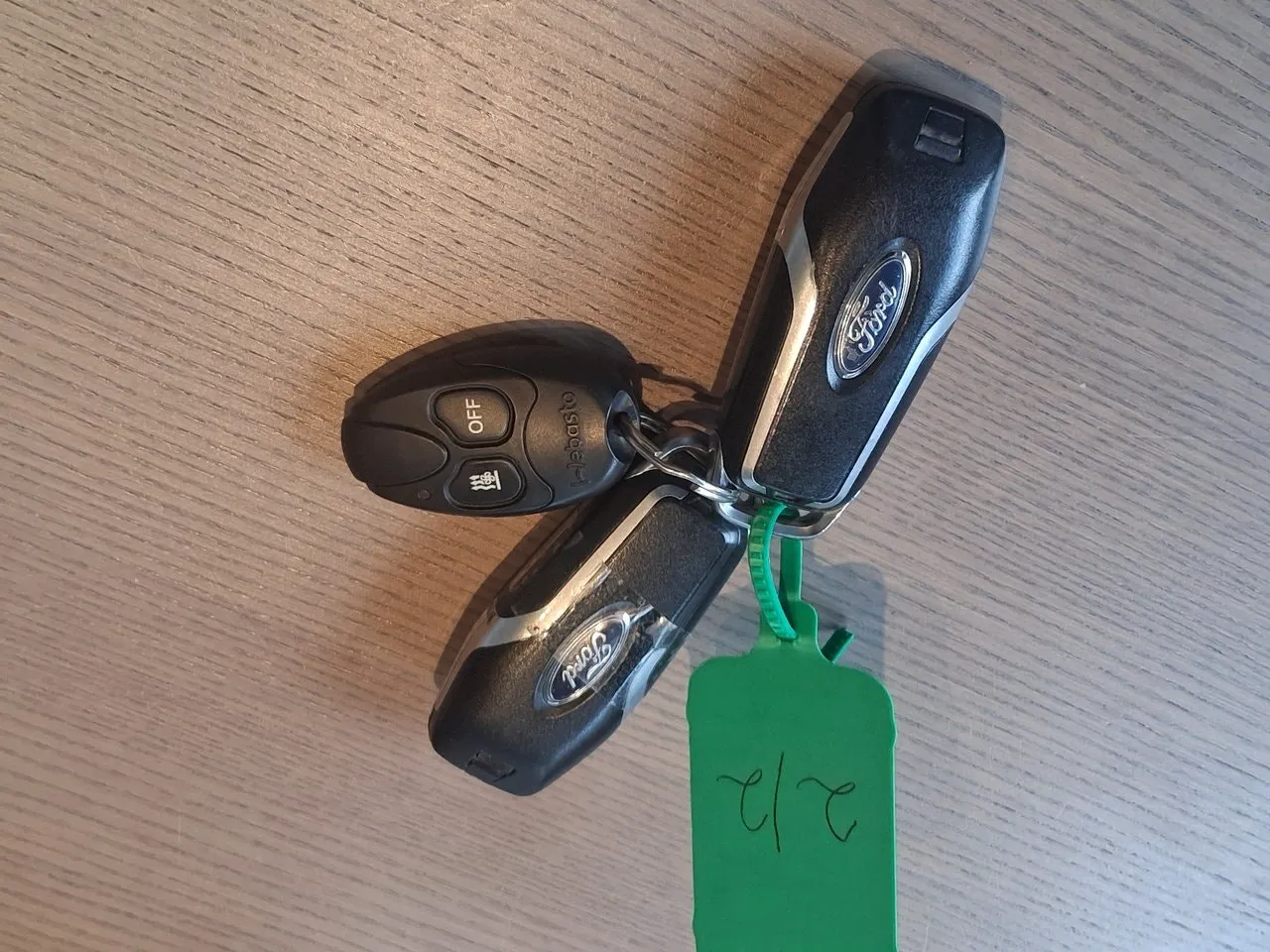 Vehicle image 22
