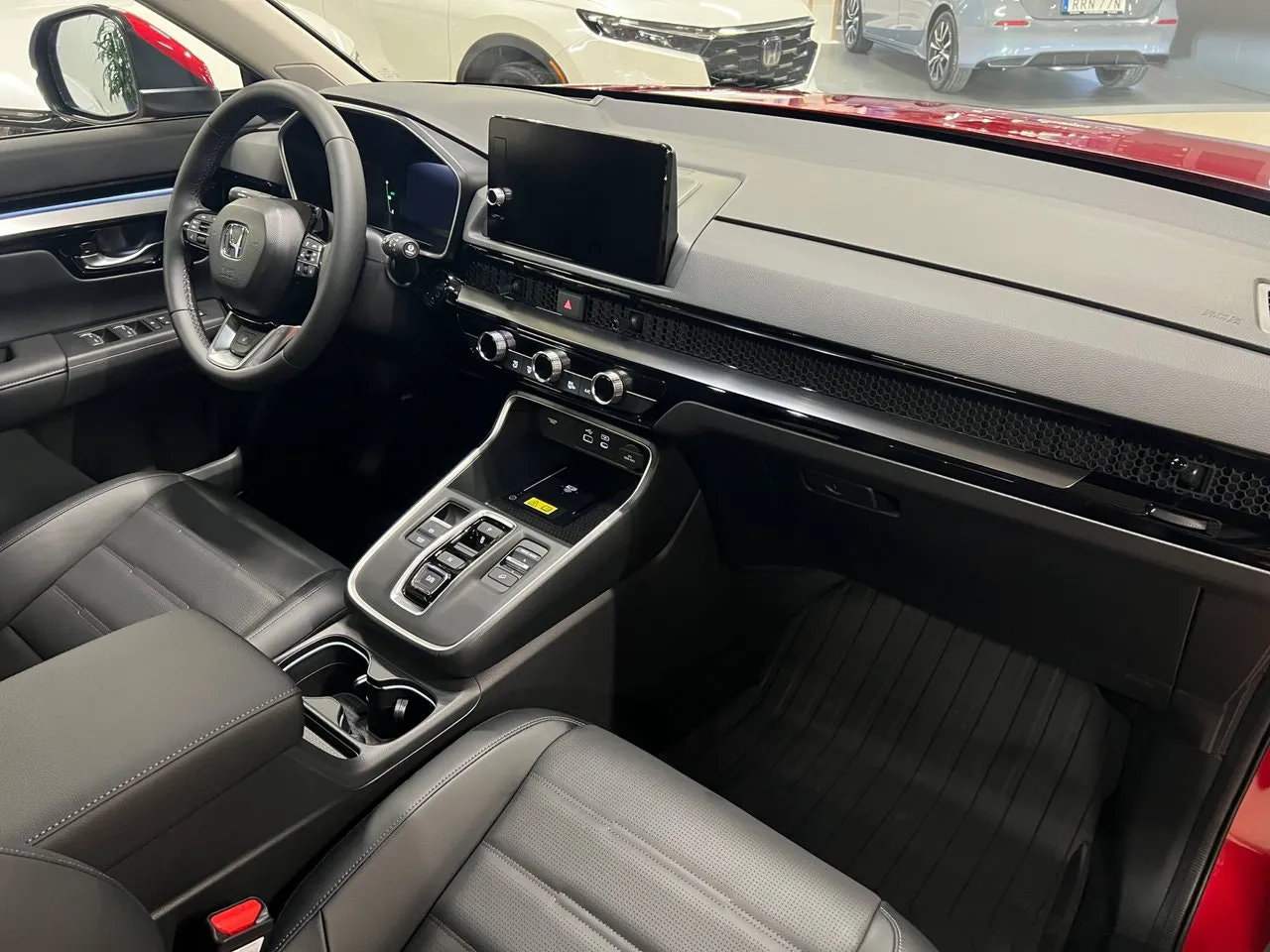 Vehicle image 6