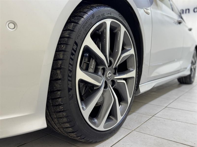 Opel Insignia bild 4