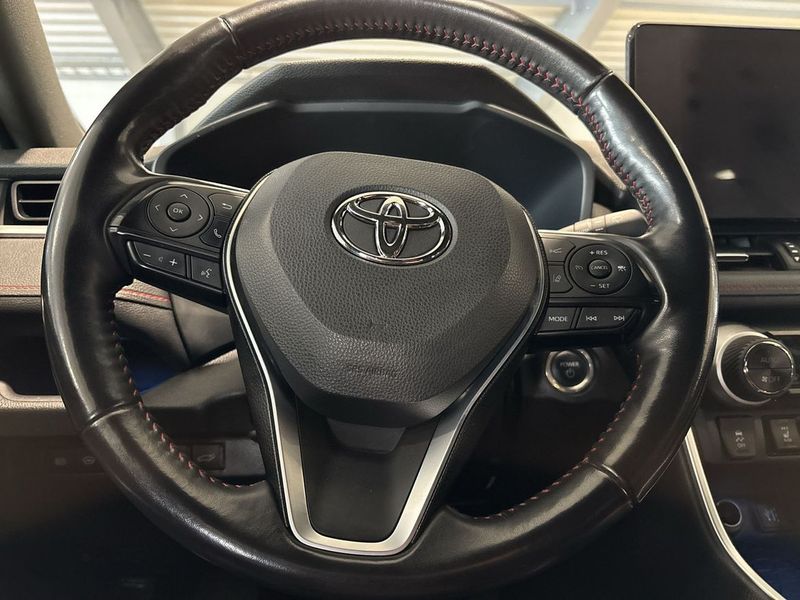 Toyota RAV4 bild 13