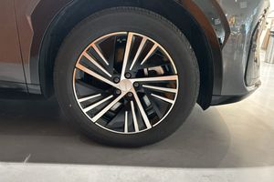 Lynk & Co 08 bild 12