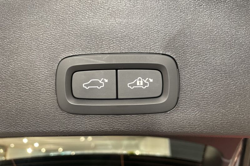 Volvo EX40 bild 13