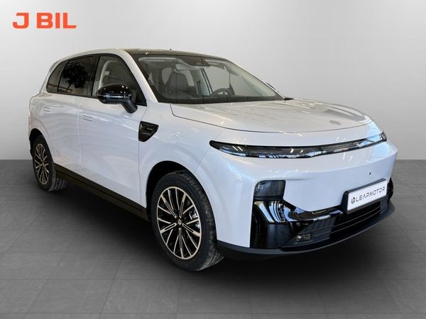 Leapmotor B10 EREV Design (Räckviddsförlängare, upp till 900km) - 2026