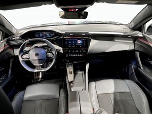 Peugeot 408 bild 6