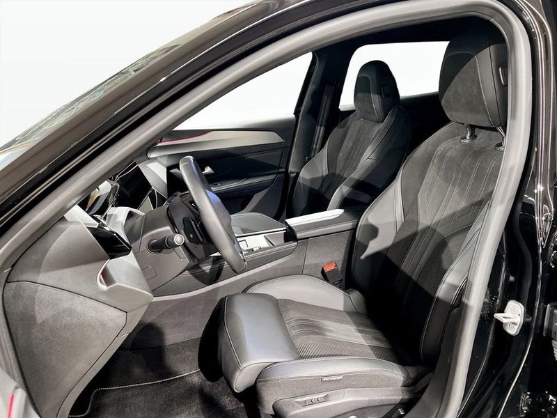 Peugeot 408 bild 5