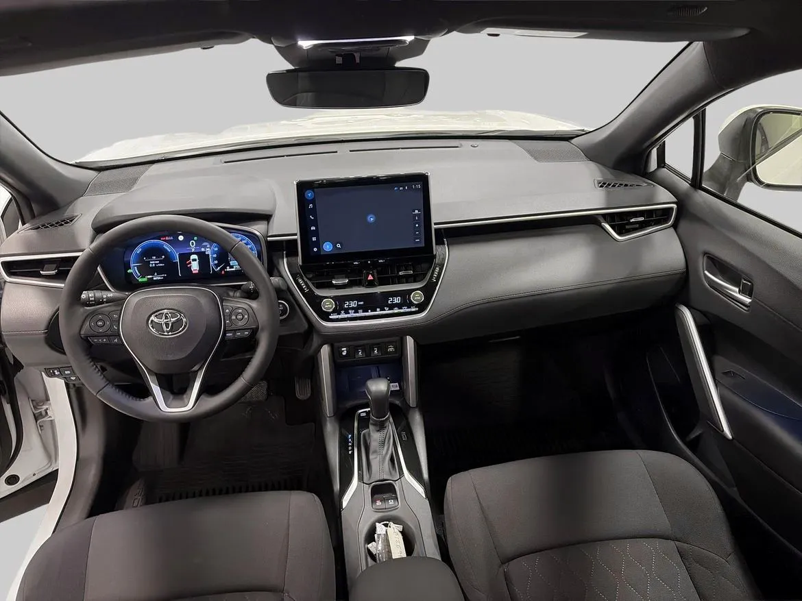 Vehicle image 11