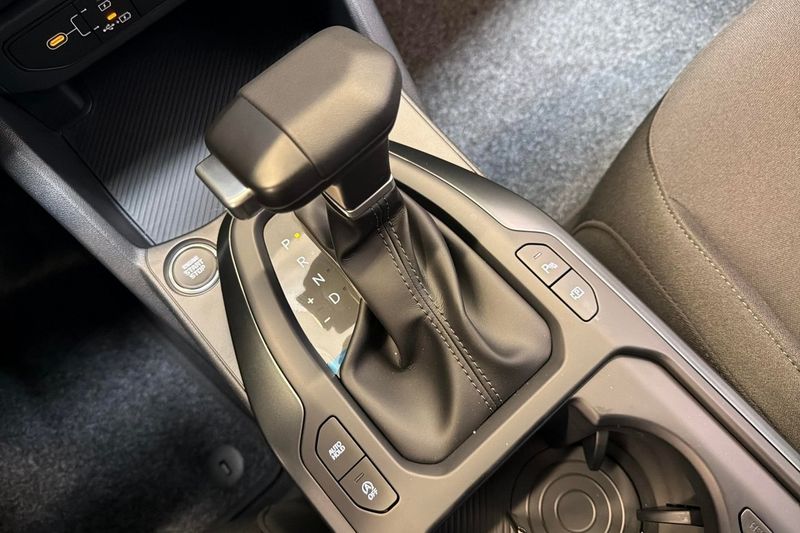 Kia K4 bild 13