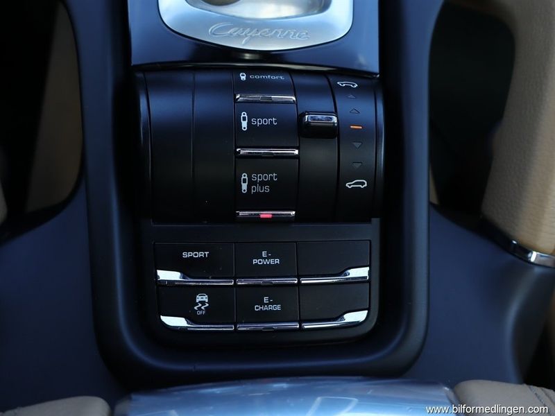 Porsche Cayenne bild 16